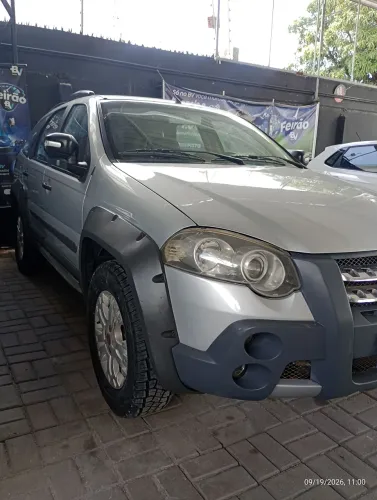 Fiat Palio Weekend Adventure Locker 1.8 Flex 2012