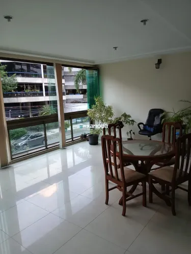 Apartamento no Recreio dos bandeirantes na Gleba A