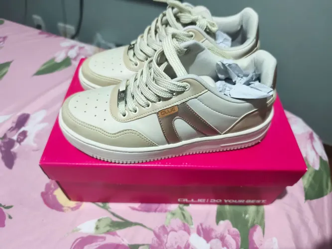 Tênis feminino