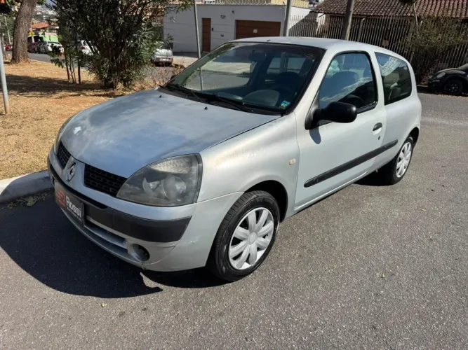 Renault Clio Authentique 1.0 8V 3P 2005