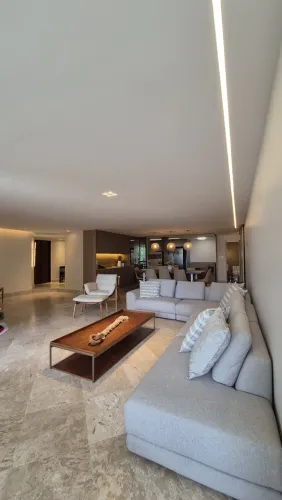 LUXUOSO APARTAMENTO l ONDINA l 250m² l 3 suítes l Home l Gabinete