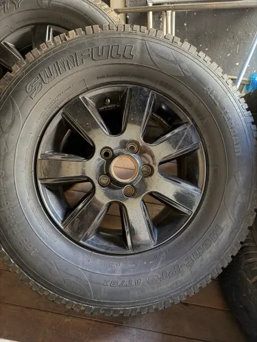 Rodas aro 16 com pneus