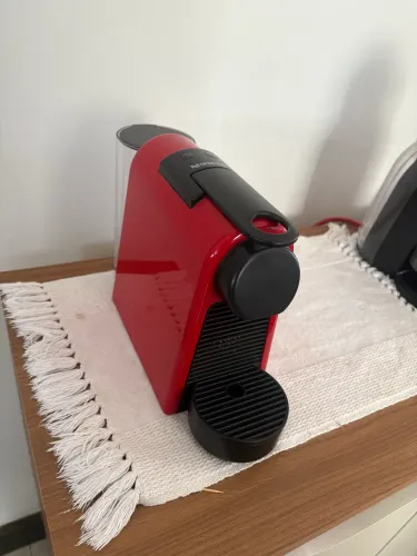 Cafeteira Nespresso 127v