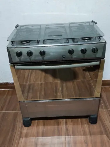 Fogão de 5 bocas
