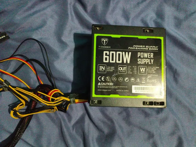 Fonte 600w t-dagger pra vender ligeiro 