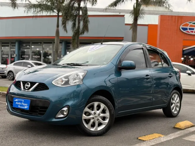 Nissan March SV 1.6 16V Flexstart 5P Aut. 2017