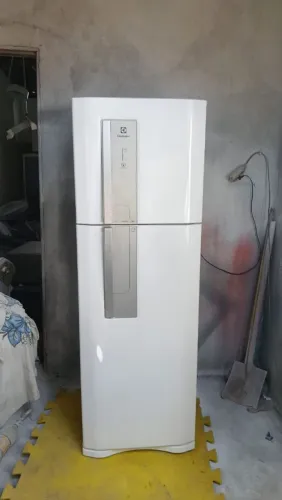 Geladeira Electrolux funcionando perfeitamente