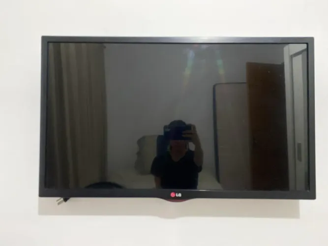 TV LG 32. Não Liga. Venda para retirar peça.