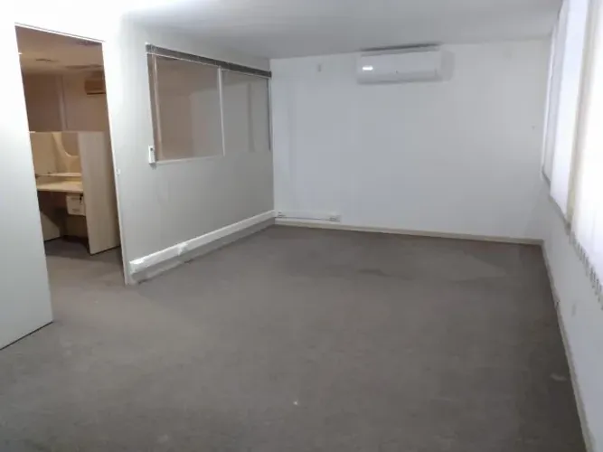 GRATIS!!!! Alugo andar na rua do Ouvidor de GRAÇA!!!! 210 m
