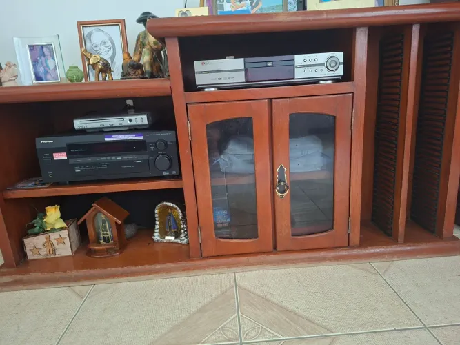 Vendo Rack 590.00 excelente estado