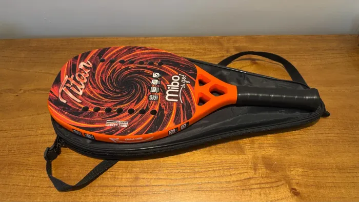 Raquete Beach Tennis Mibo Go Titan 18K Pro com Capa