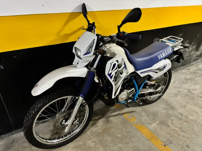 DT 200 1996