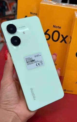 Telefone Toop - Note 60x Bastante memória - 128 Gb + 4GB RAM - Verde -- Bateria toop