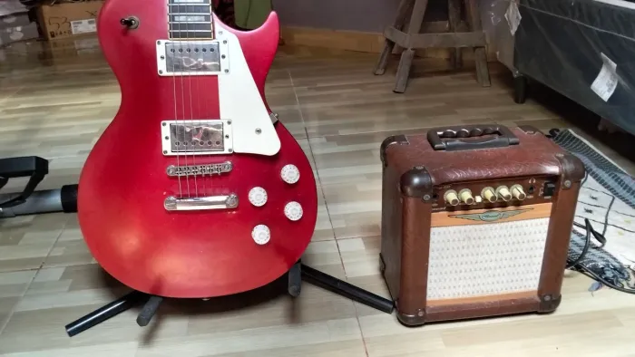 Guitarra + amp de guitarra 