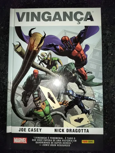 HQ Marvel editora Panini Comics Vingança Capa Dura 136 páginas excelente estado