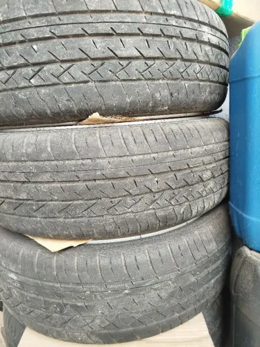 Pneu Em Otimo Estado Aro 18 Perfil 185/35