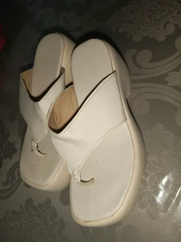 Sandálias