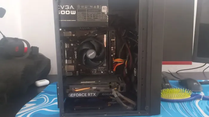Pc gamer Ryzen 7 5700x + 4060