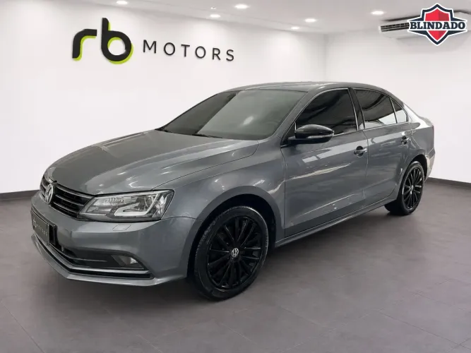 Volkswagen Jetta Highline 2.0 TSI 16V 4P Tiptronic 2017