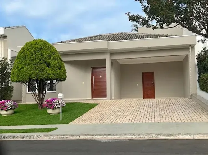 Casa Térrea a Venda no Condomínio Portal dos Ipês - Indaiatuba