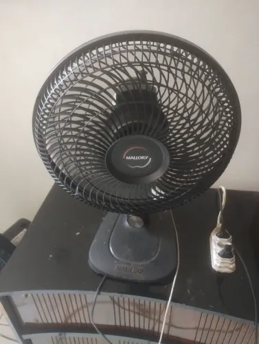 Vende ventilador de mesa pequeno