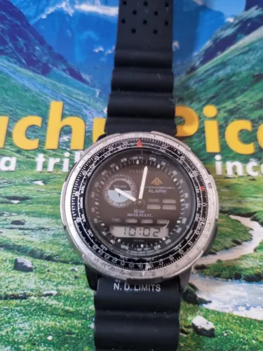Relógio Citizen Wingman 8945  