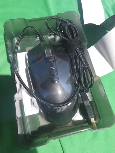 Mouse e teclado mecânico Machenike