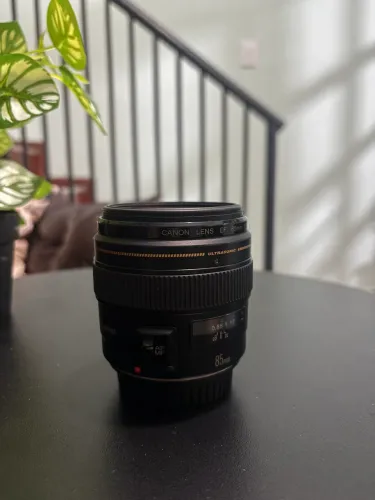 Lente Canon 85mm 1.8 USM