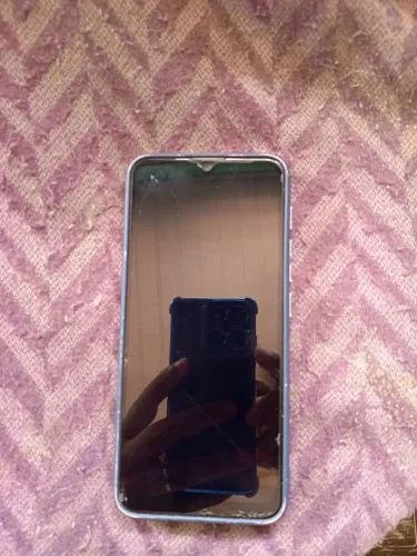 Motorola E 20