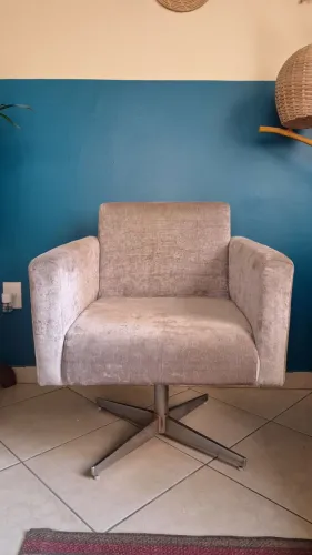 Poltrona Giratória Confortável