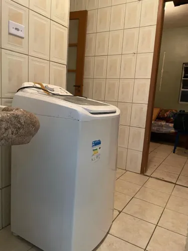 Máquina de Lavar Electrolux 8,5kg Branca Turbo Economia com Jet&Clean (LAC09) - 127V