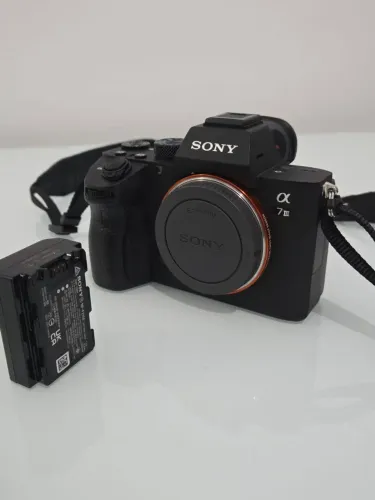 Câmera Sony A7iii ZERADA Funcionando perfeitamente sem defeitos