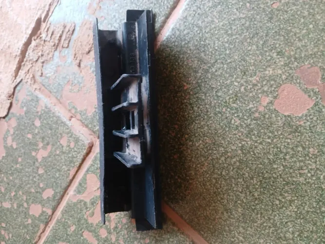 Acabamento Banco traseiro Astra e Vectra até 2005