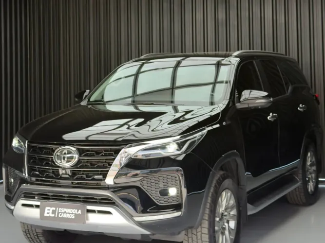 Toyota Hilux SW4 4X4 2.8 Diesel 2024