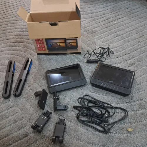 Kit Monitor para carro 7" polegadas com 2 telas