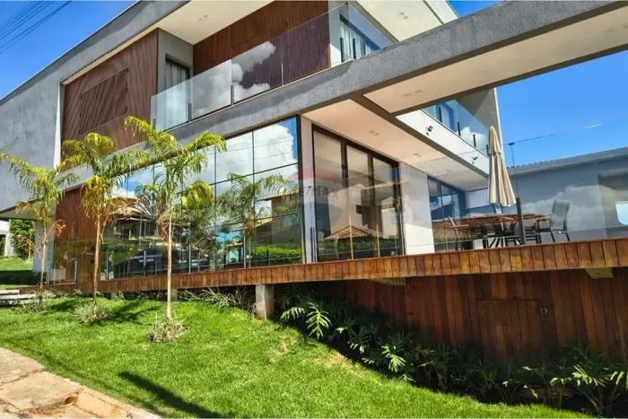 "Casa de Luxo em Escarpas do Lago - 6 suítes -