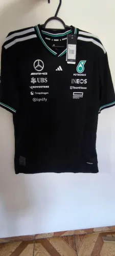 Camisa Formula 1 Mercedes AMG Adidas - Tamanho G - Masculina - Preta