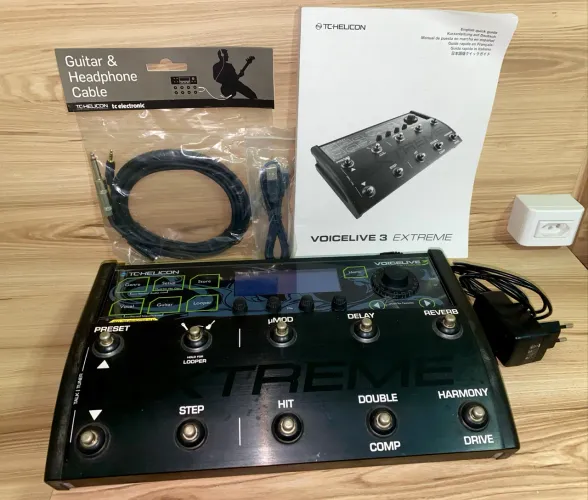 Pedal de efeitos Tc Helicon Voicelive 3 extreme VL3X