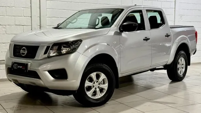 Nissan Frontier S CD 4X4 2.3 TB Diesel Mec. 2021
