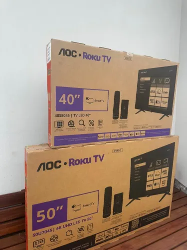 (Pego TV menor) SMART TV 40 & 50 Polegadas 4K AOC Roku TV 