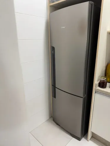 Consegue esperar? Geladeira Consul CRE44AK 397L USADA