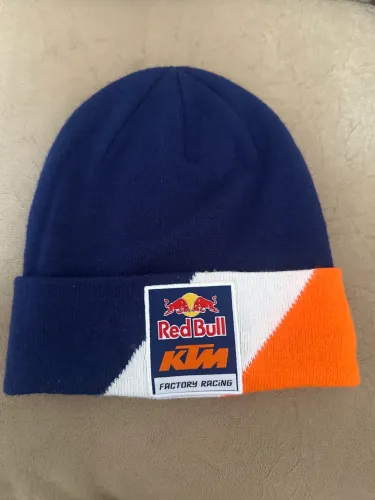 Touca de frio New Era x Redbull