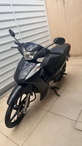 Vendo Moto HONDA Biz 125 FLEX