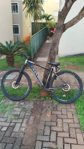 Bicicleta Athor Aro 29 - Freio a Disco - Excelente Estado