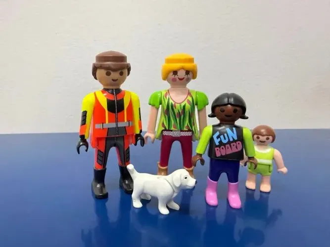 Kit Família Playmobil 