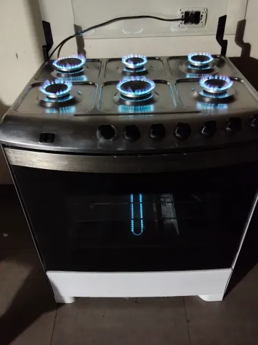 FOGÃO BRASTEMP 6 BOCAS SEMI NOVO AUTOMÁTICO ENTREGO 