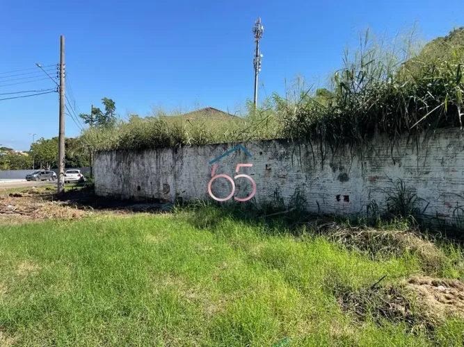 Terreno à venda no Bairro Jardim Califórnia. Excelente localização,