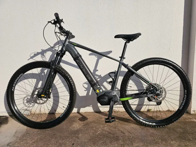 Bicicleta OGGI 8.2