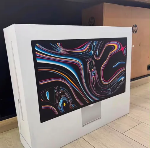 APPLE STUDIO DISPLAY 27?