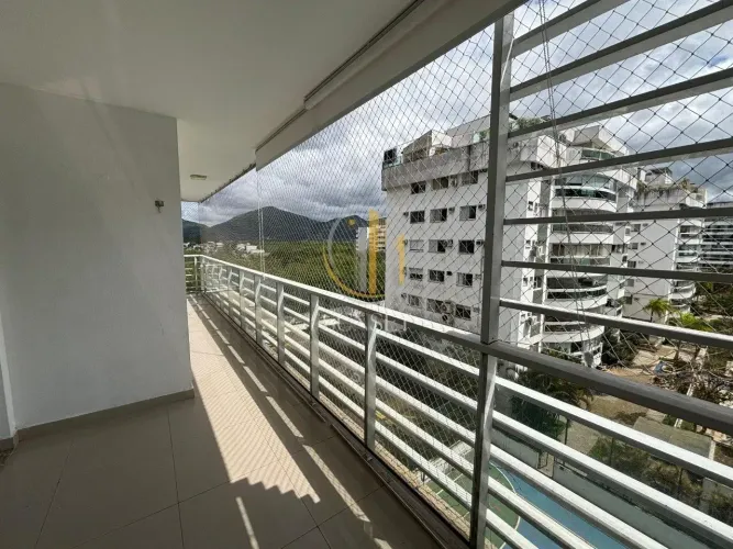 Imóvel para venda tem 92 metros quadrados com 3 quartos.